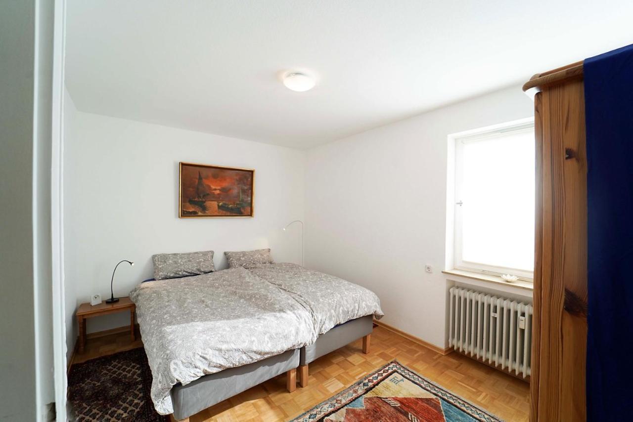 Ferienwohnung Im Haus Lotus Mit Grossem Balkon Und Garten Bad Urach Extérieur photo